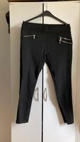 2 Tolle schwarze Joggpants HIS Damen Chino Hose 42 XL Baden-Württemberg - Neresheim Vorschau