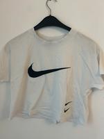 Nike Croptop München - Pasing-Obermenzing Vorschau