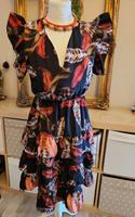 Kleid kurz floral Sommer tiefer Rücken Nordrhein-Westfalen - Sprockhövel Vorschau