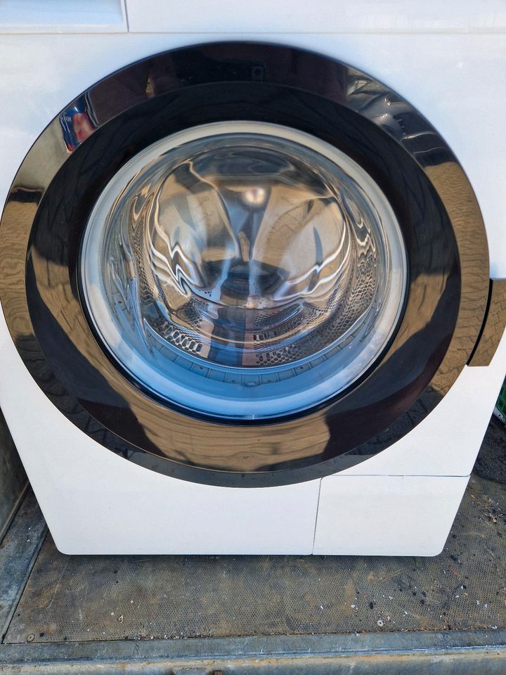 Waschmaschine 7 kg in Kandern