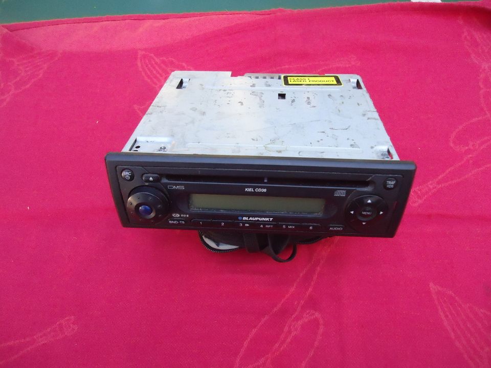 3 Oldtimer Blaupunkt Autoradios alte Auto-Radio-Kassette/CD in Babensham