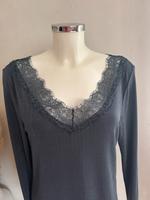 H&M Spitzenshirt / Spitzentop blaugrau ähnlich Rosemunde M/L Hessen - Lampertheim Vorschau