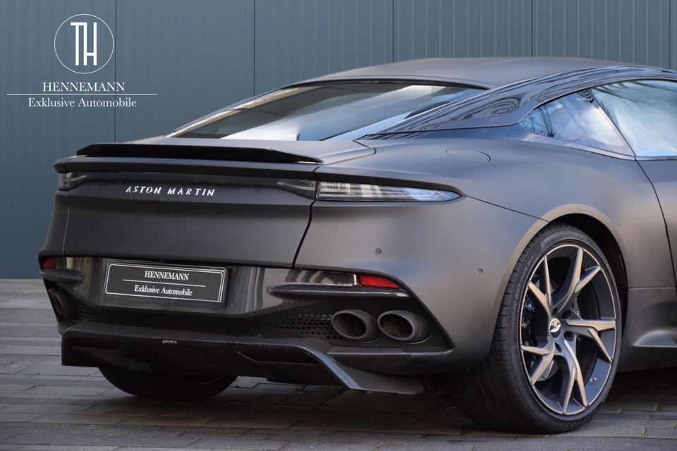 Aston Martin DBS V12 Superleggera*JamesBond*Q*FullCarbon*B&O* in Bremen