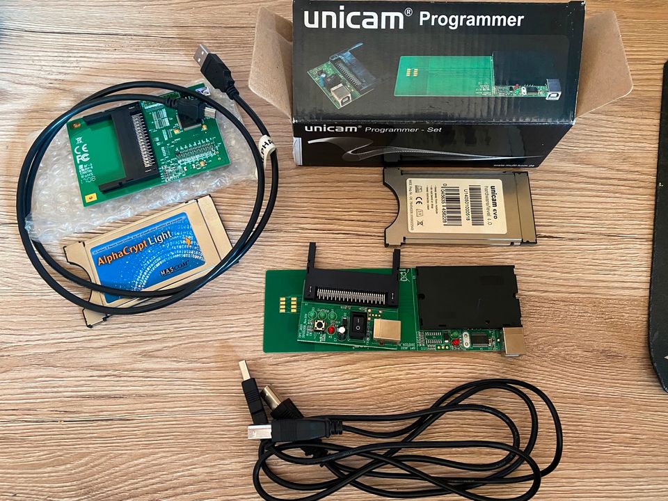 UNICAM + AlphaCrypt Light inkl. Programmer und CI Modul in Altdorf