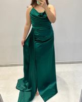 Abendkleid/Abschlusskleid Größe 48/50 Neu mit Etikett Nordrhein-Westfalen - Grevenbroich Vorschau