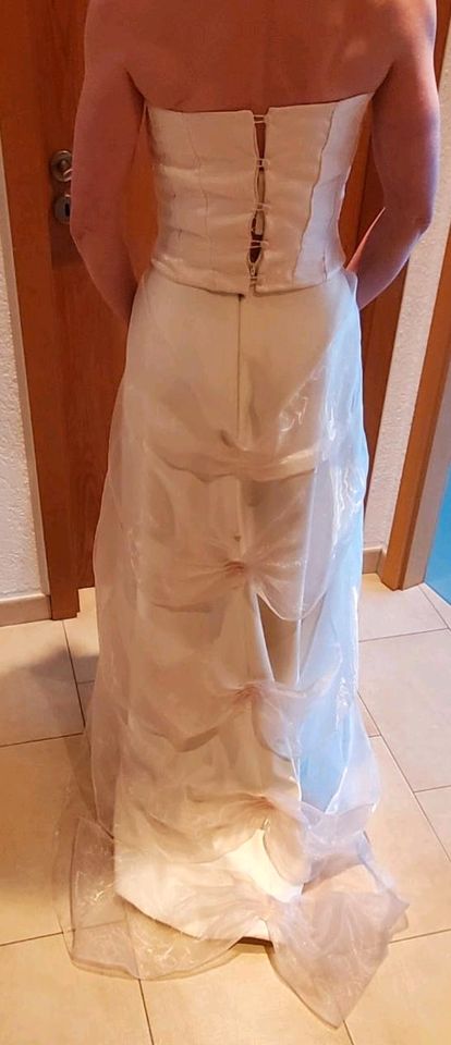Einzigartiges 2-teiliges Brautkleid in Off-White Gr.38 in Dortmund
