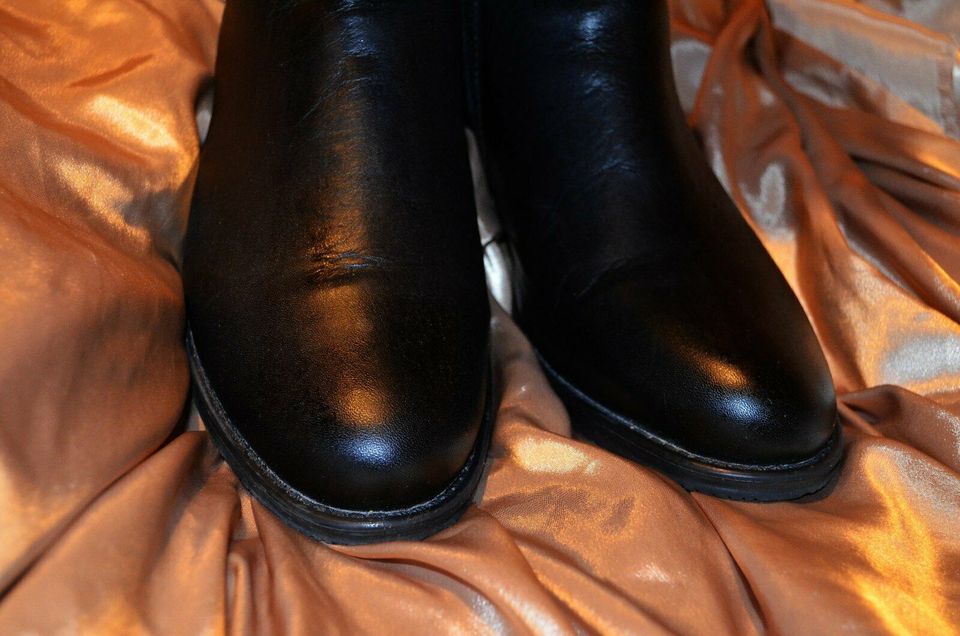 Weitschaftstiefel Schwarz Grösse 40 von Firma DUO Boots ! in Kiel