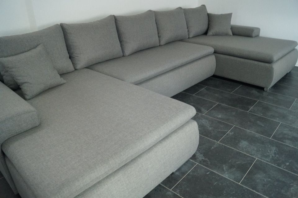 Polstermöbel Lagerverkauf Sofa Couch wohnlandschaft Bettsofa NEU in Elkenroth