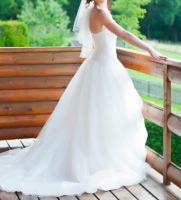 Einmaliges Hochzeitskleid/ Brautkleid / Königinnenkleid Nordrhein-Westfalen - Warstein Vorschau