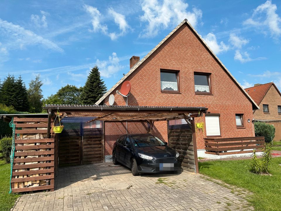 Vermietetes Zweifamilienhaus in Darry in Lütjenburg