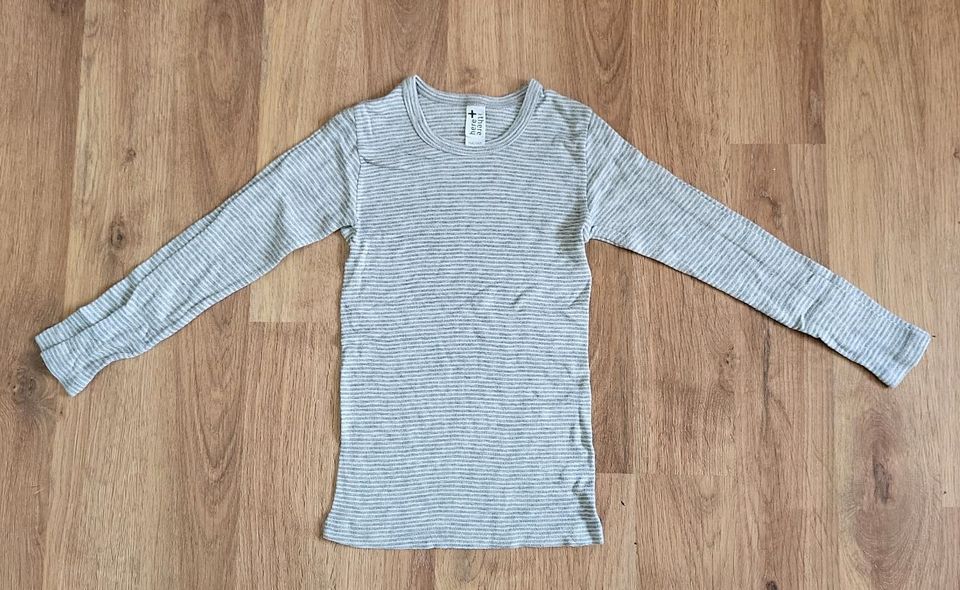 Longsleeve von C&A in 134/140, Streifen in Düsseldorf