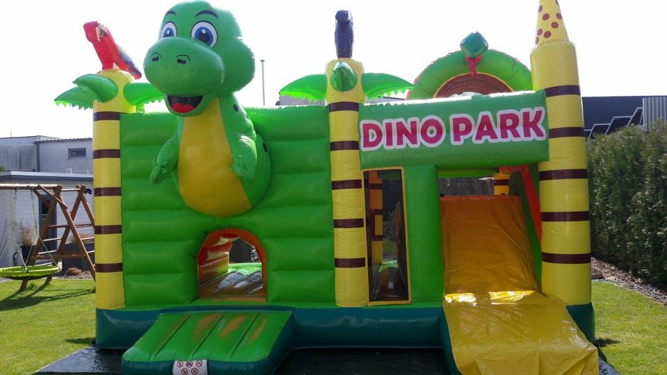 Profi Hüpfburg Dinopark mit Rutsche (4,0x6,0x4,50) mieten/leihen in  Nordrhein-Westfalen - Gütersloh | Spielzeug für draussen günstig kaufen,  gebraucht oder neu | eBay Kleinanzeigen ist jetzt Kleinanzeigen