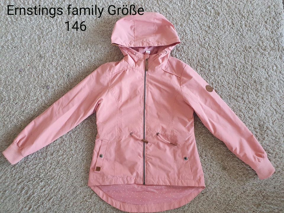 Übergangsjacke Frühlingsjacke Größe 146 guter Zustand in Langenfeld