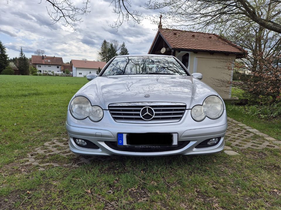 Mercedes C 200 Coupé Kompressor in Walpertskirchen