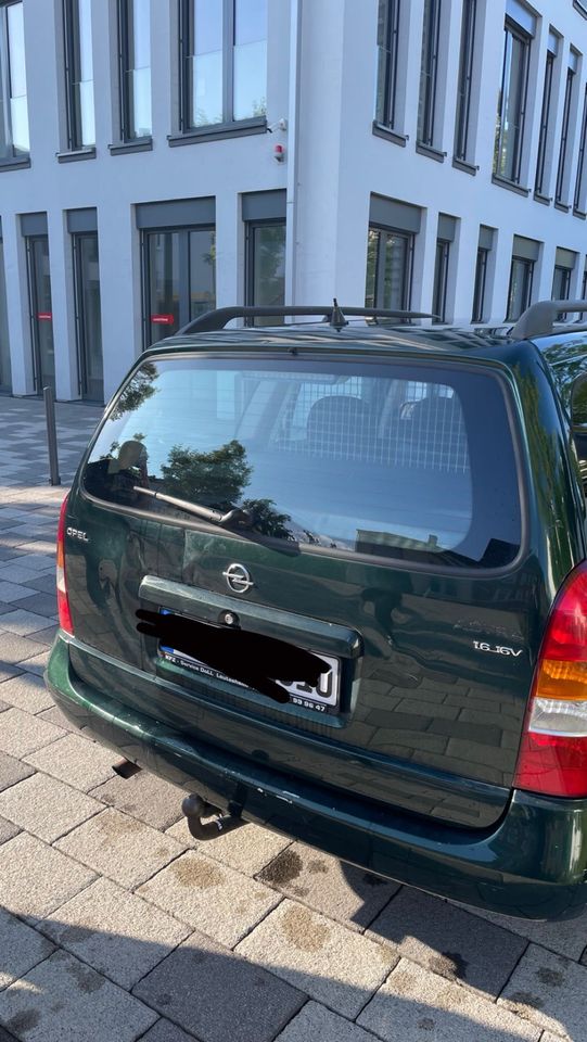 Opel Astra -g-caravan in Bühl