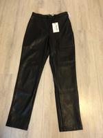 Neu mit Etikett NA- KD Lederhose Gr. S Hessen - Gießen Vorschau