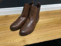 MARCO TOZZI Stiefeletten Gr. 42 braun / Caféw Leipzig - Böhlitz-Ehrenberg Vorschau