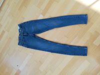 NEUWERTIGE Levi's Jeans Hose blau 710 super skinny Gr. 26 Hessen - Ranstadt Vorschau