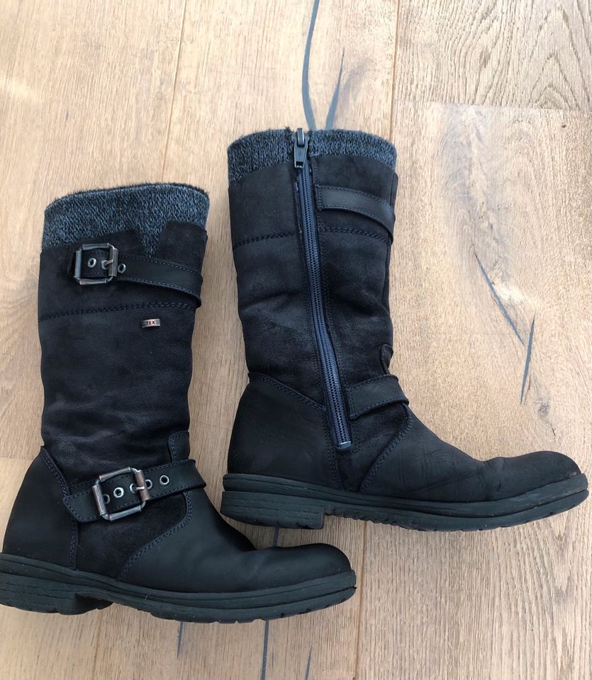 Winterstiefel Größe 34 in Göcklingen