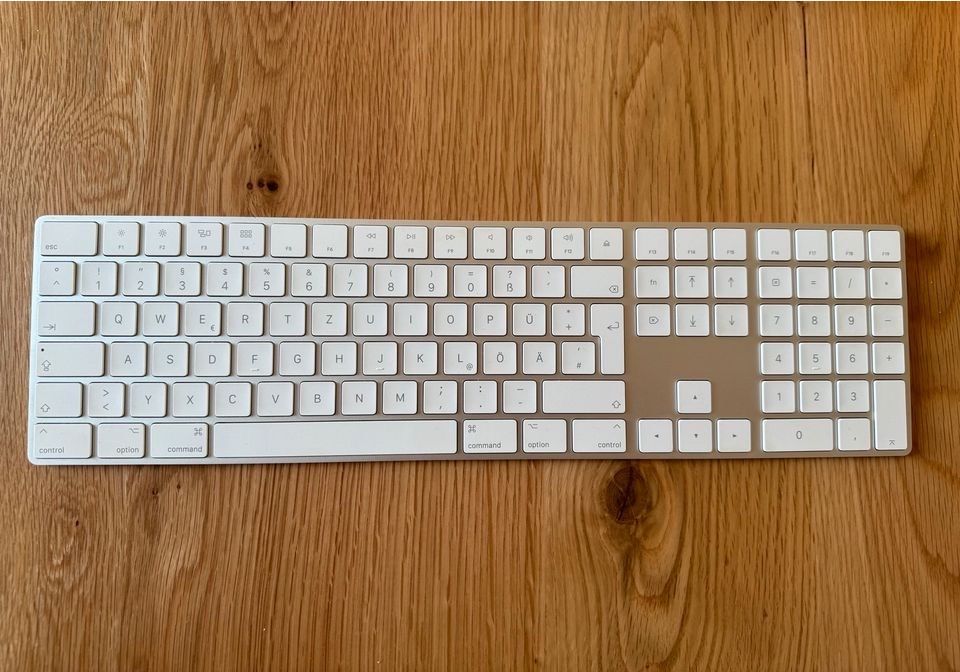 Apple Magic Keyboard - Full-size ohne Fingerprint-Reader in Weimar