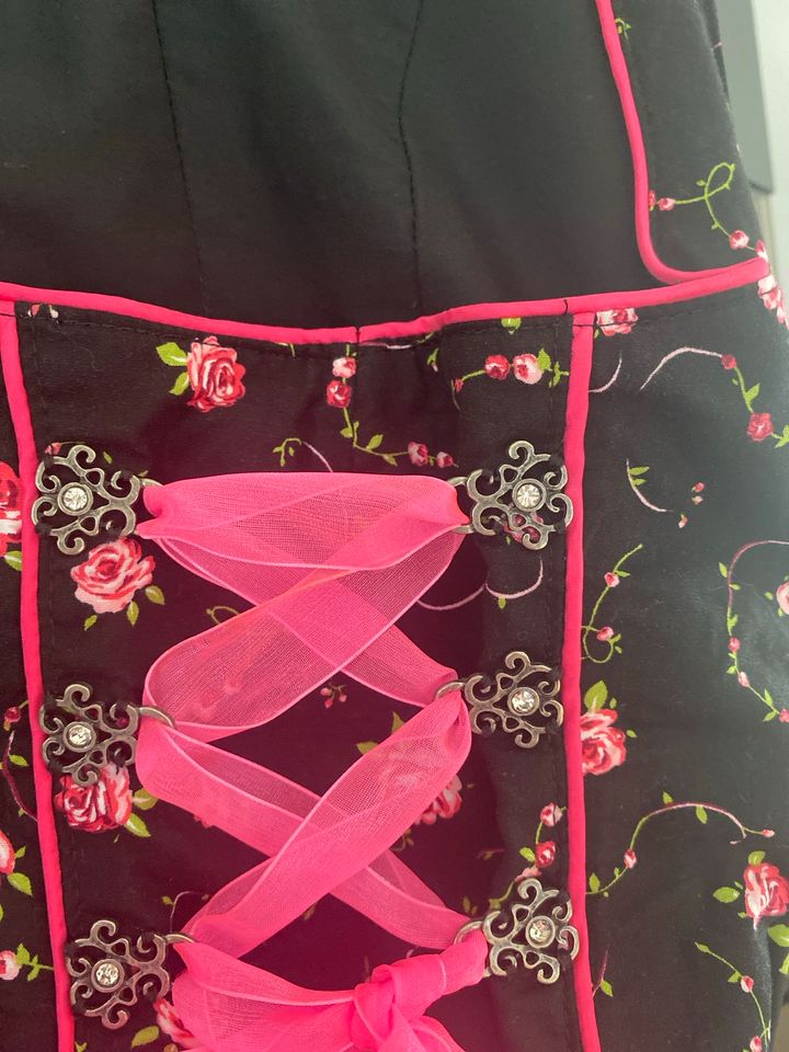 Dirndl MarJo, Größe 32, schwarz/pink in Freyung