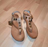 ❤️ NEU Leder Sandalen Zehentrenner-Sandalen Gr. 42 ❤️ Schleswig-Holstein - Norderstedt Vorschau