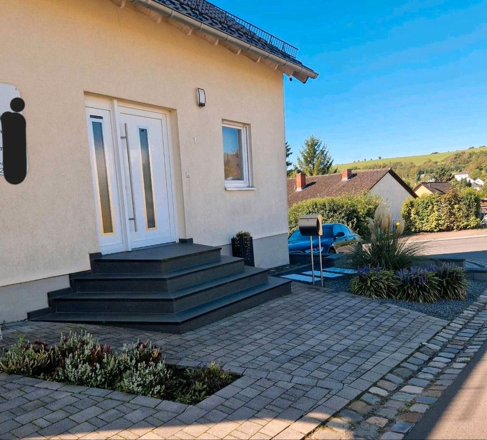 !!PROVISIONSFREI!! Einfamilienhaus mit Einliegerwohnung in Bitburg