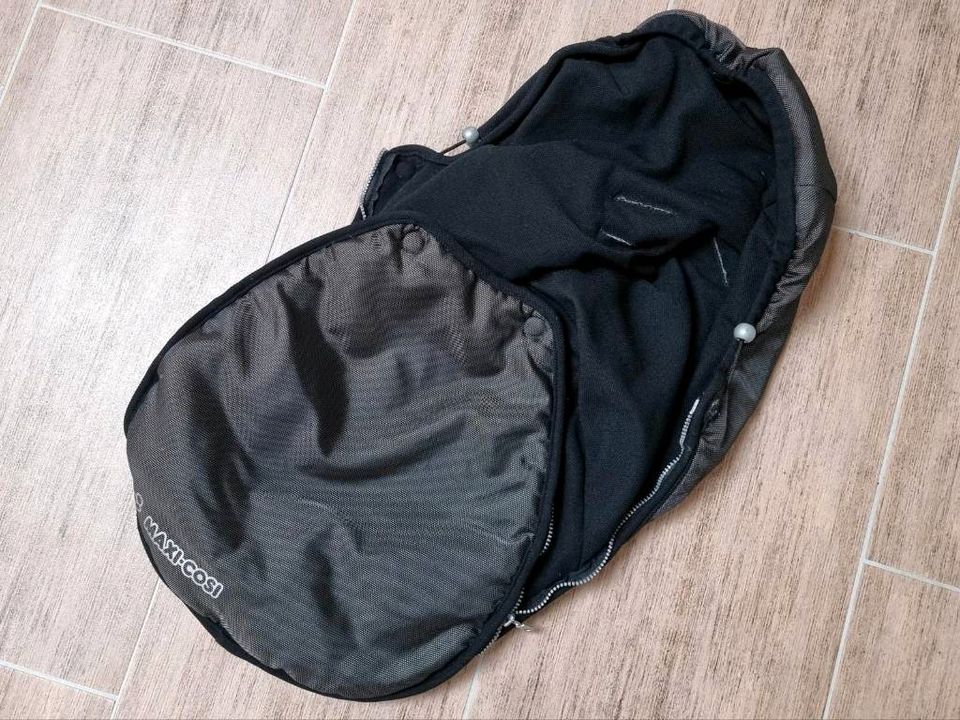 ORIGINAL Maxi-Cosi Fußsack für die Babyschale (ideal im Winter) in Hohberg