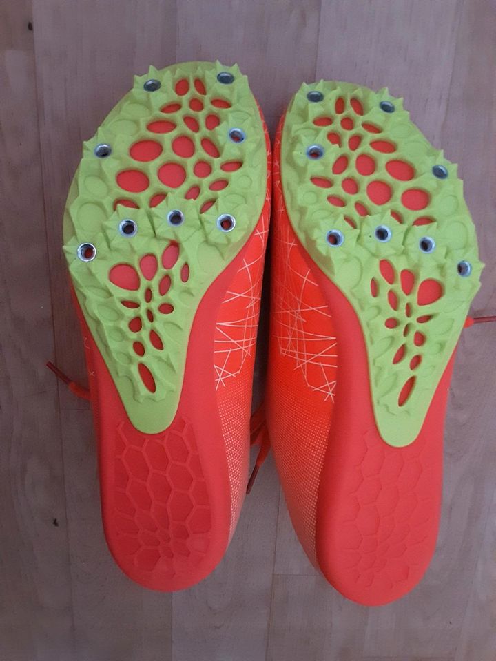 Spikes/ Leichtathletikschuhe für Damen oder Jugendliche in Jena