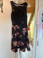 Neuwertiges Kleid Größe M Bayern - Marktleuthen Vorschau