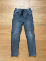 Jeans Gr. 140 grau Yigga Bayern - Bad Neustadt a.d. Saale Vorschau