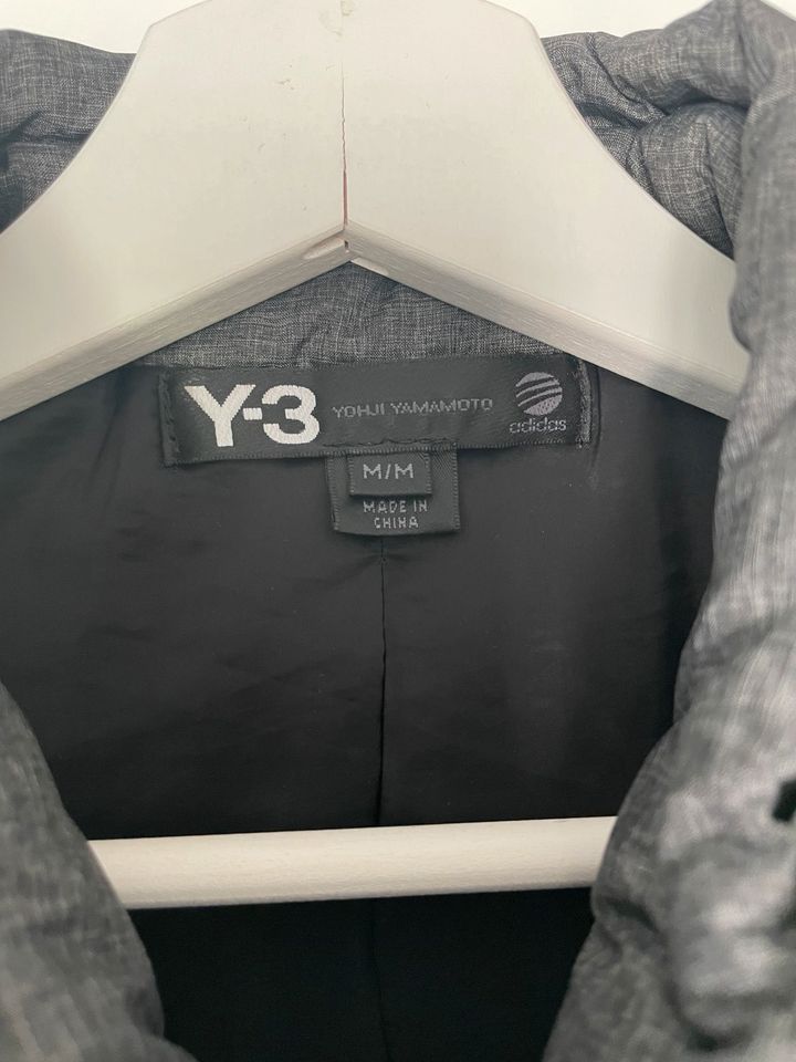 Y-3 Jacke Yohji Yamamoto in Berlin