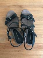 Sandalen Tamaris Gr. 40 Leder Sandale schwarz Baden-Württemberg - Heilbronn Vorschau