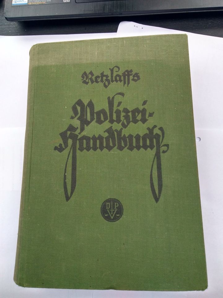 Retzlaff's Polizeihandbuch 1927 in Lüneburg