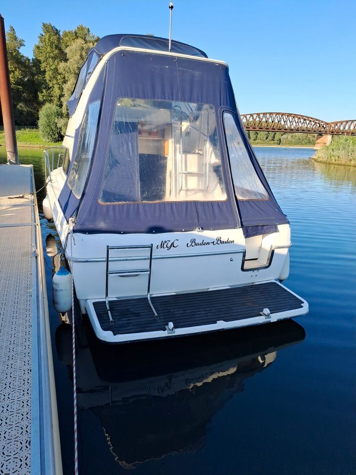 Bayliner 2858 Ciera Fly umlegbarem Gerätebügel in Baden-Baden