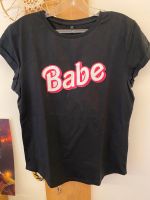 Babe Shirt neu pink schwarz T-Shirt Damen Barbie Nordrhein-Westfalen - Hellenthal Vorschau