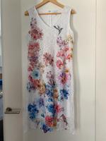 Alba Moda Sommerkleid / Spitzenkleid Gr. 42 super Zustand Hessen - Selters Vorschau