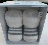 Newborn Socken Baby Geburt Geschenk Neu OV  50/56 Baden-Württemberg - Erdmannhausen Vorschau