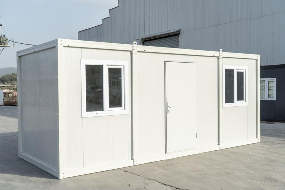 Bürocontainer 6x3m./18m² kostenloser Versand/Wohncontainer in Bremerhaven