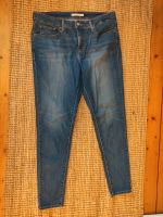 Levis Strauss Jeans, curvy, skinny jeans, Gr.48, shaping Jeans Bochum - Bochum-Ost Vorschau