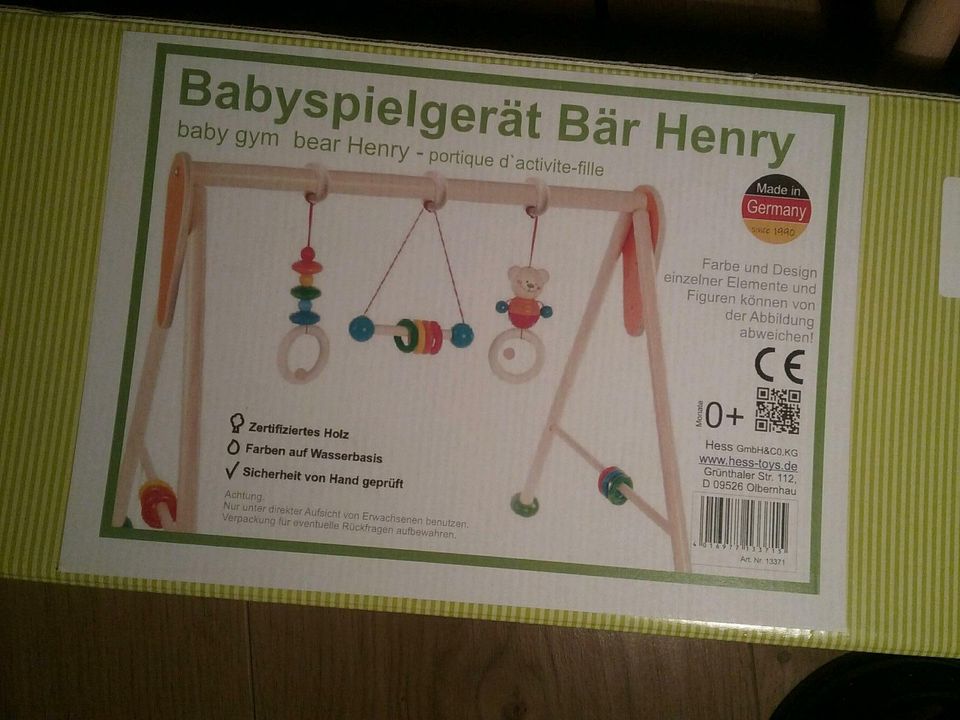 Spielbogen Bär Henry in Mönchengladbach