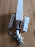 Nintendo Wii mit Balance Board und weiterem Zubehör Bielefeld - Bielefeld (Innenstadt) Vorschau