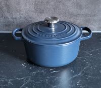 ‼️Neu unbenutzt: Le Creuset Topf 18cm. Farbe matt navy blue Nordrhein-Westfalen - Kranenburg Vorschau