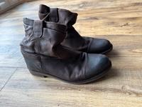 Echtleder-Boots von Buffalo in Größe 38 Niedersachsen - Friedeburg Vorschau