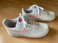 Nike Air Force 1 Valentines Day Gr. 38,5 NEU 2022 Limited Edition Bayern - Aschaffenburg Vorschau