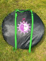 Tomorrowland Zelt 2P Easy Tent + 2 originale Liegestühle Niedersachsen - Langenhagen Vorschau