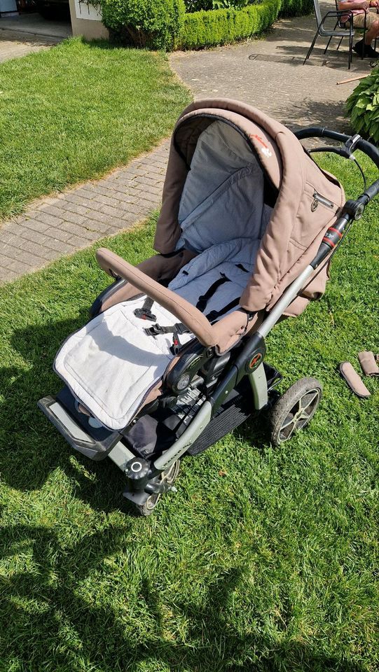 Hartan Racer GTS Kinderwagen, Buggy, verschiedene Aufsätze in Wilhelmsdorf