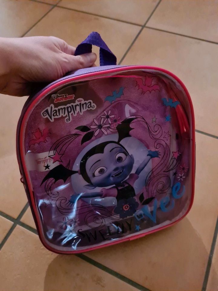 Disney junior Vampirina Rucksack Kindergarten kleine Tasche Vee in Mömbris