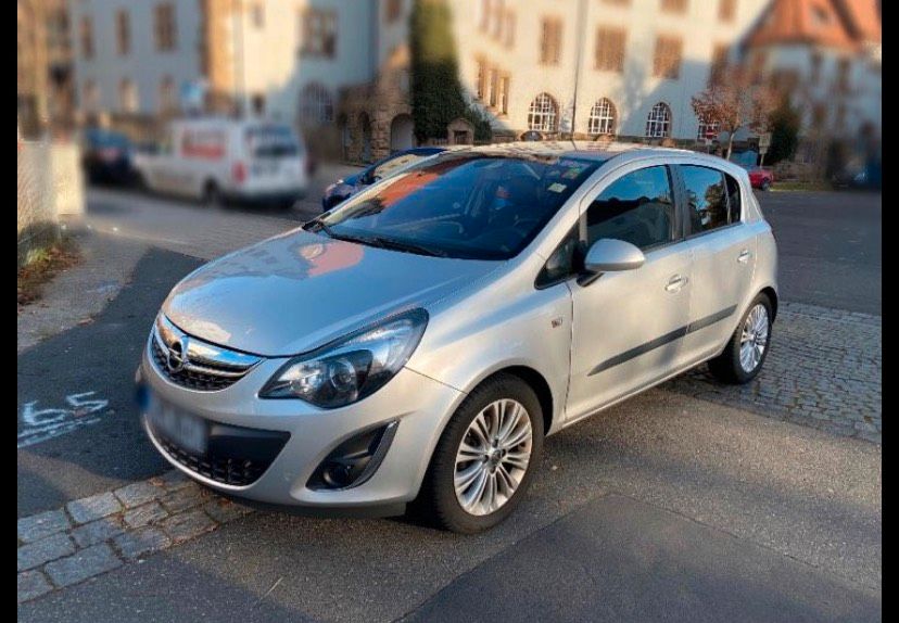 Opel Corsa S-D / mit Klimaanlage und Sitzheizung in Fürth