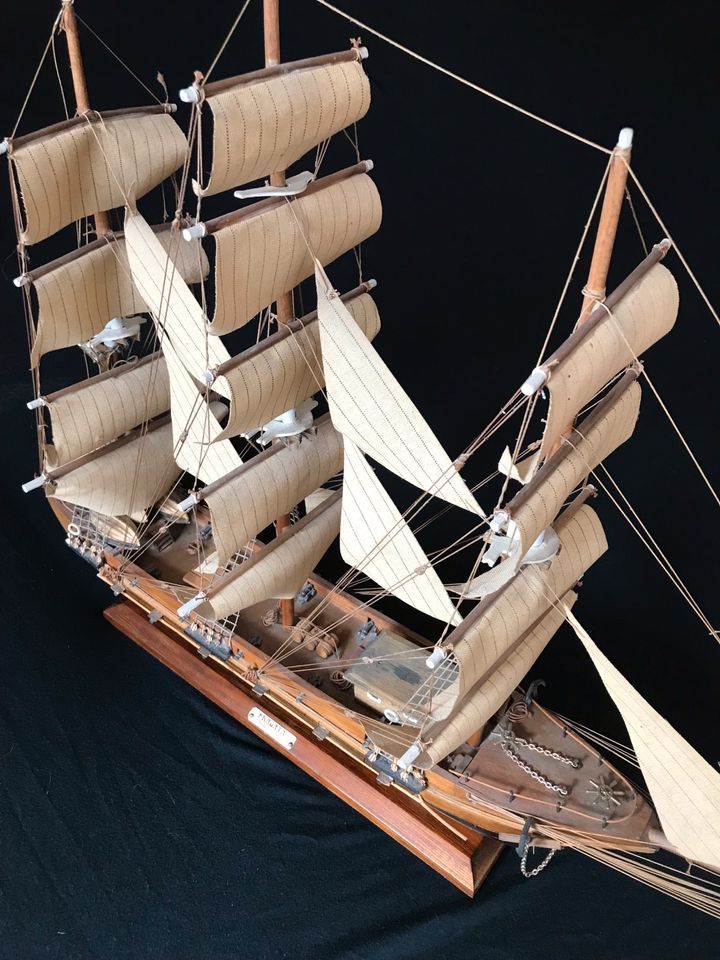 Historisches Schiffsmodell Fragata Siglo XVIII, Segelschiff in Bruck